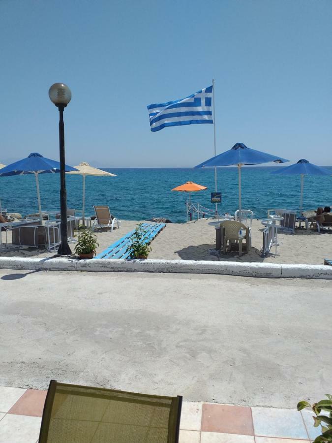 Ladikos Beach Hotel de apartamente